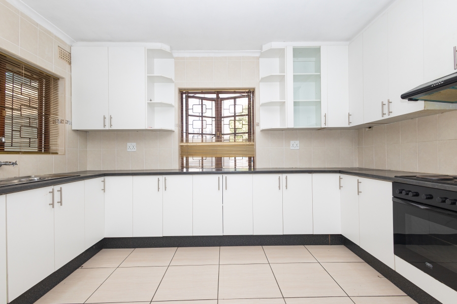 3 Bedroom Property for Sale in Belhar Western Cape